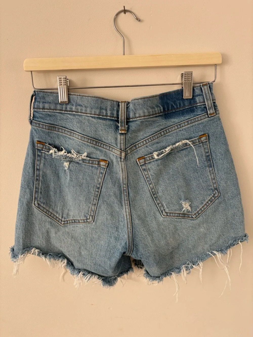 Abercrombie and Fitch 90s Baggy Short Cutoff Denim